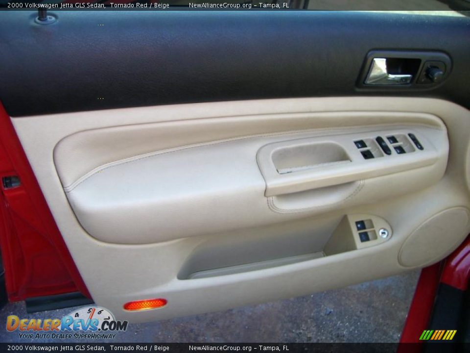 2000 Volkswagen Jetta GLS Sedan Tornado Red / Beige Photo #8