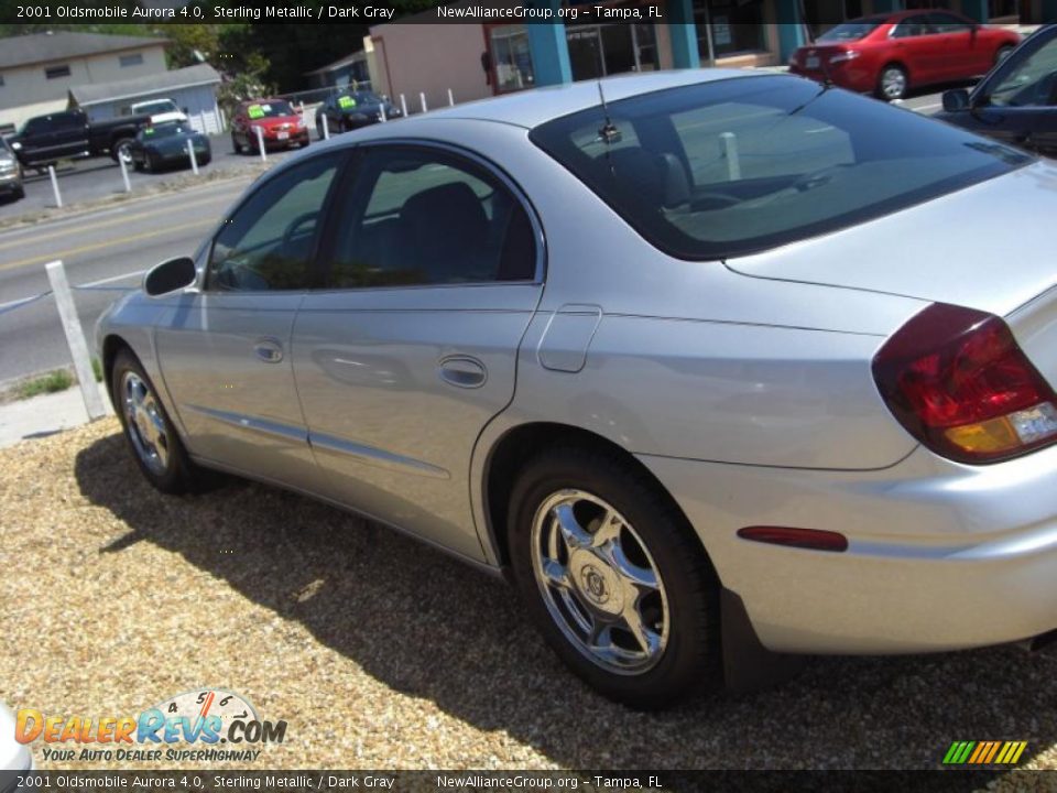 2001 Oldsmobile Aurora 4.0 Sterling Metallic / Dark Gray Photo #6