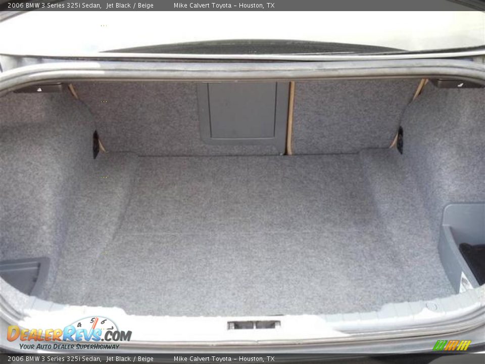2006 BMW 3 Series 325i Sedan Jet Black / Beige Photo #10