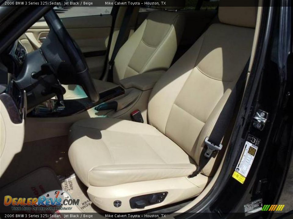 2006 BMW 3 Series 325i Sedan Jet Black / Beige Photo #12