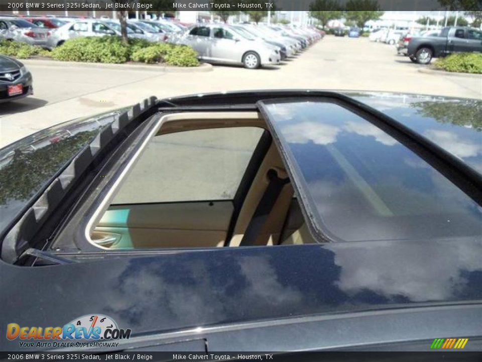 2006 BMW 3 Series 325i Sedan Jet Black / Beige Photo #19