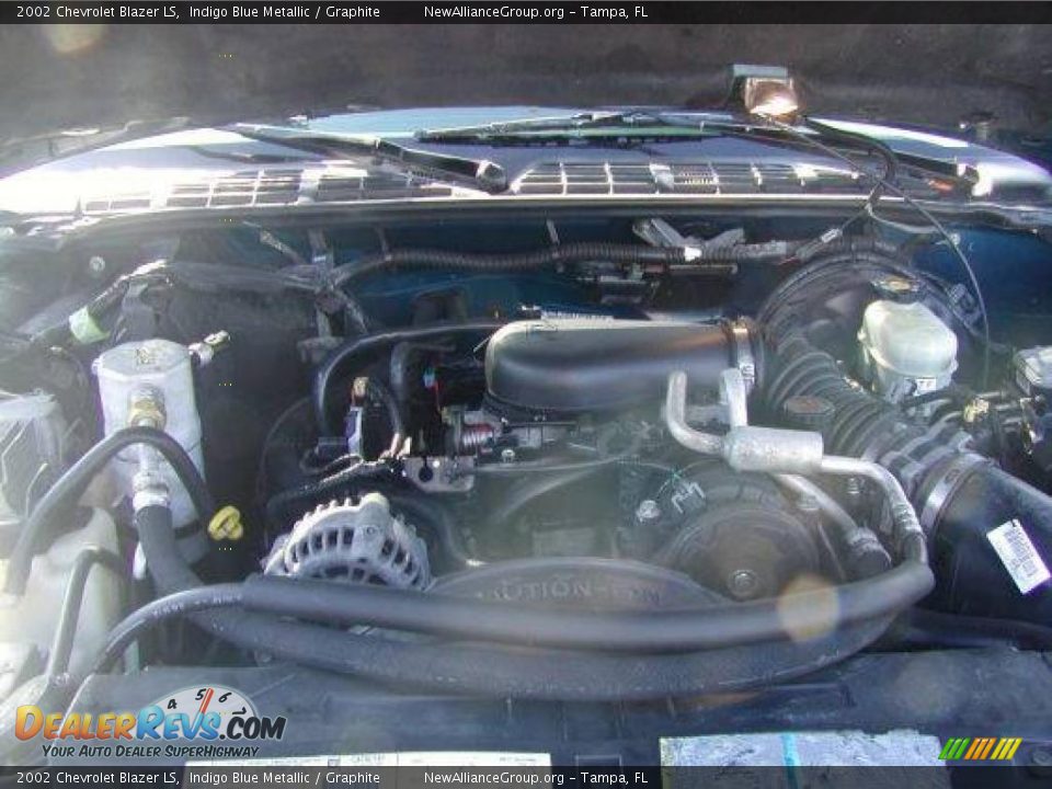 2002 Chevrolet Blazer LS Indigo Blue Metallic / Graphite Photo #9