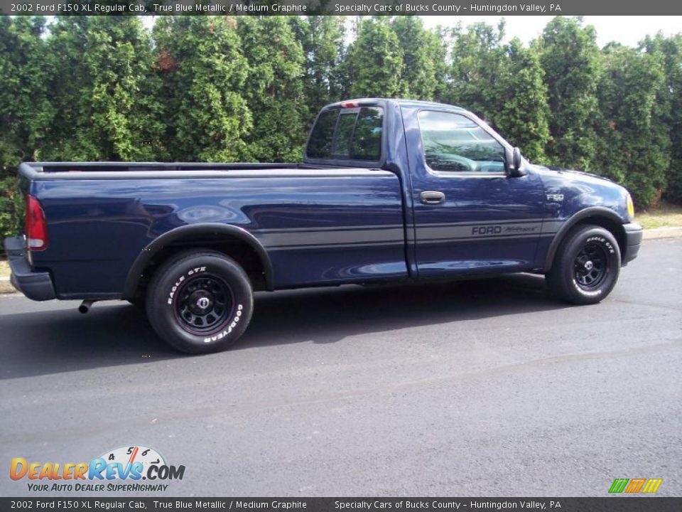 2002 Ford F150 XL Regular Cab True Blue Metallic / Medium Graphite Photo #8