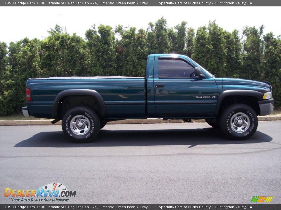 1998 Dodge Ram 1500 Laramie SLT Regular Cab 4x4 Emerald Green Pearl / Gray Photo #4