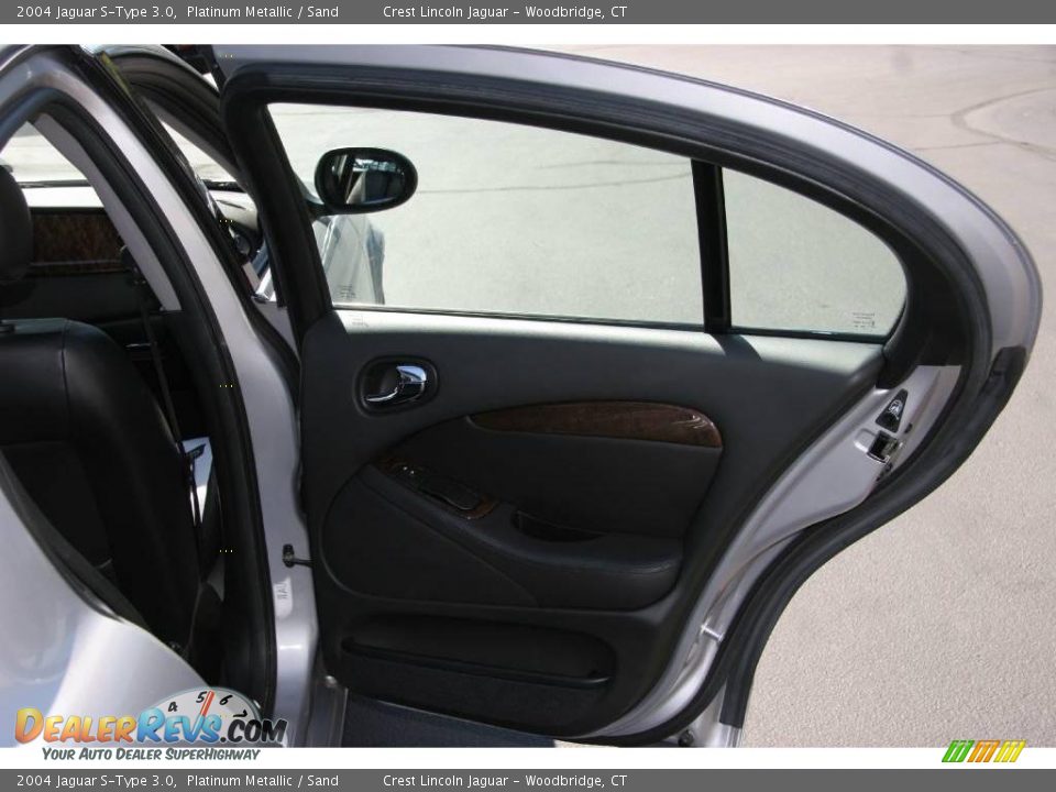 2004 Jaguar S-Type 3.0 Platinum Metallic / Sand Photo #20