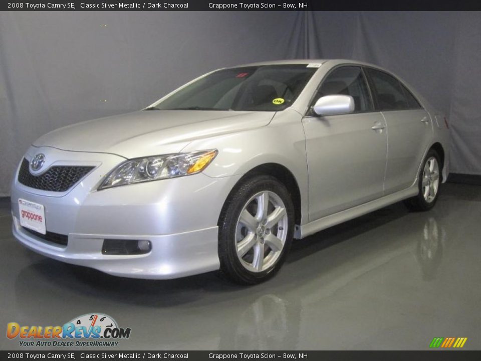 2008 Toyota Camry SE Classic Silver Metallic / Dark Charcoal Photo #1