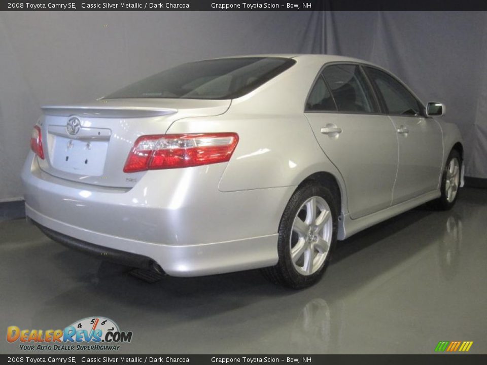 2008 Toyota Camry SE Classic Silver Metallic / Dark Charcoal Photo #3