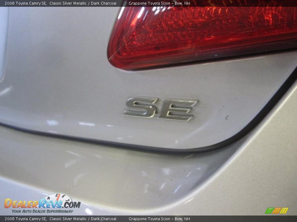 2008 Toyota Camry SE Classic Silver Metallic / Dark Charcoal Photo #5