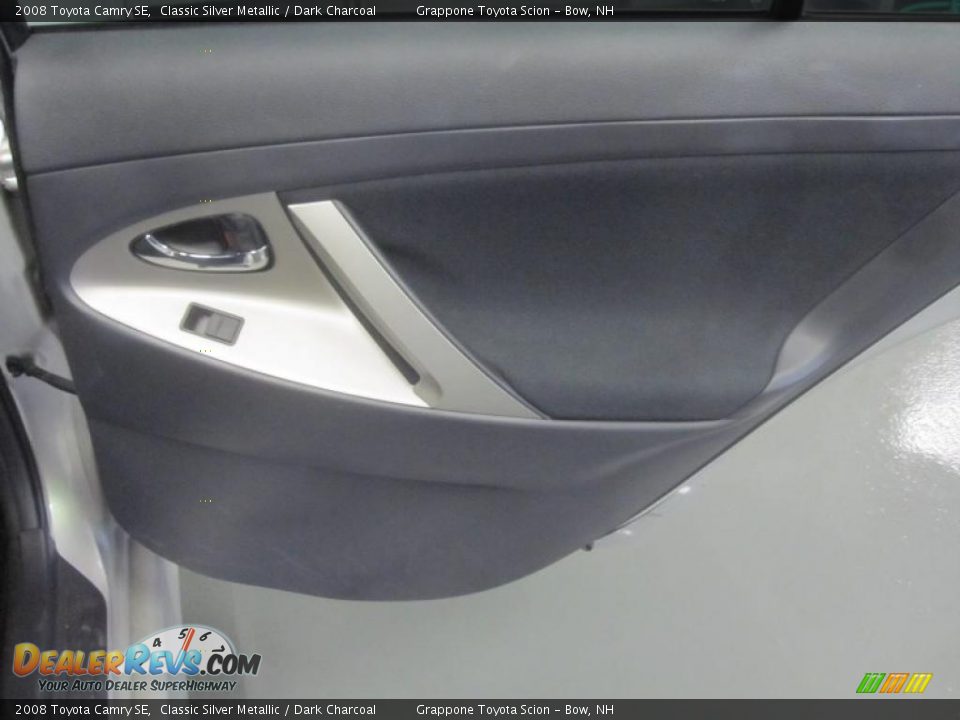 2008 Toyota Camry SE Classic Silver Metallic / Dark Charcoal Photo #8