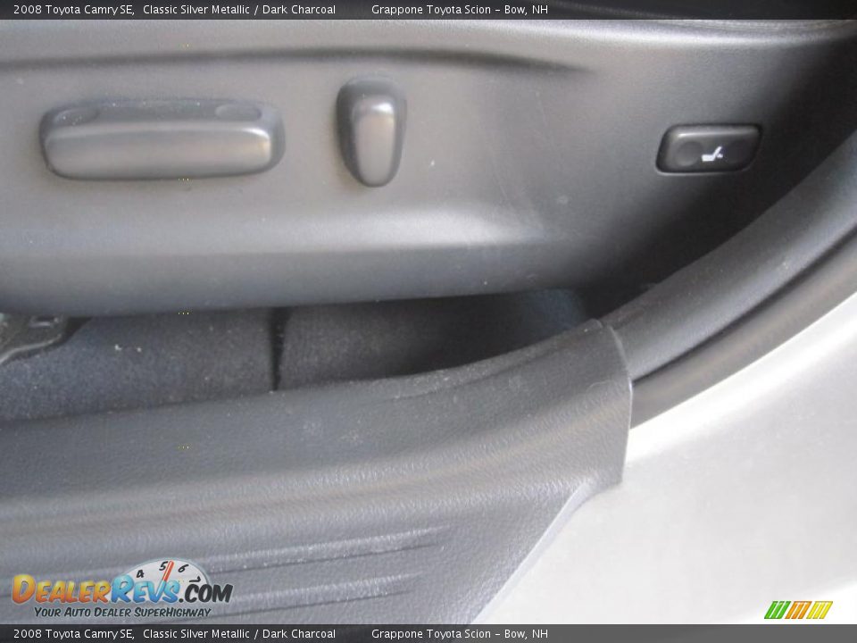 2008 Toyota Camry SE Classic Silver Metallic / Dark Charcoal Photo #12