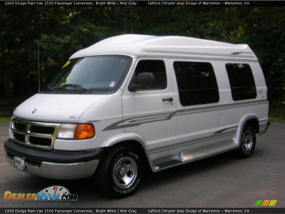 1999 Dodge Ram Van 1500 Passenger Conversion Bright White / Mist Gray Photo #1