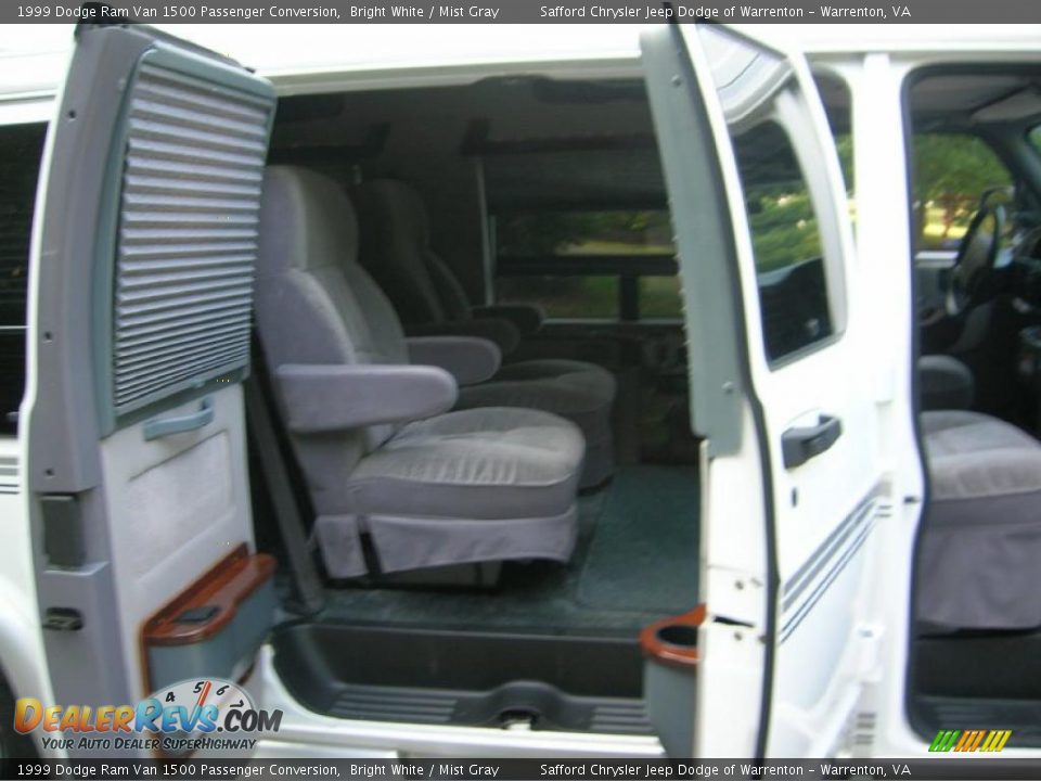 1999 Dodge Ram Van 1500 Passenger Conversion Bright White / Mist Gray Photo #8