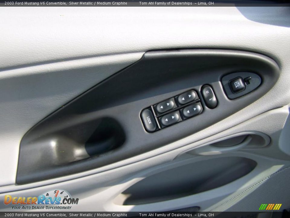 2003 Ford Mustang V6 Convertible Silver Metallic / Medium Graphite Photo #14