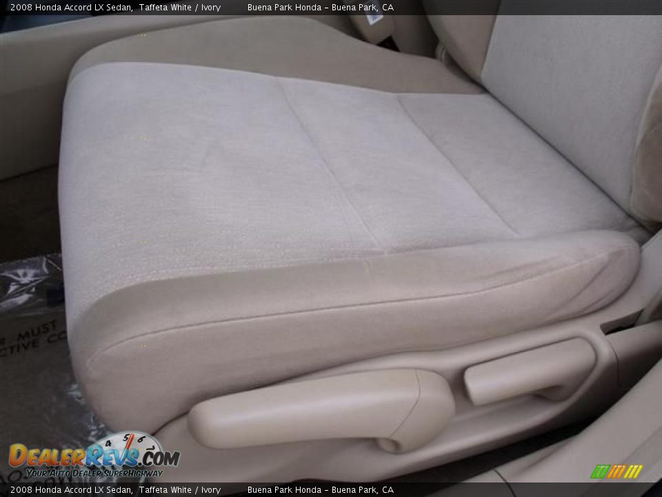 2008 Honda Accord LX Sedan Taffeta White / Ivory Photo #20