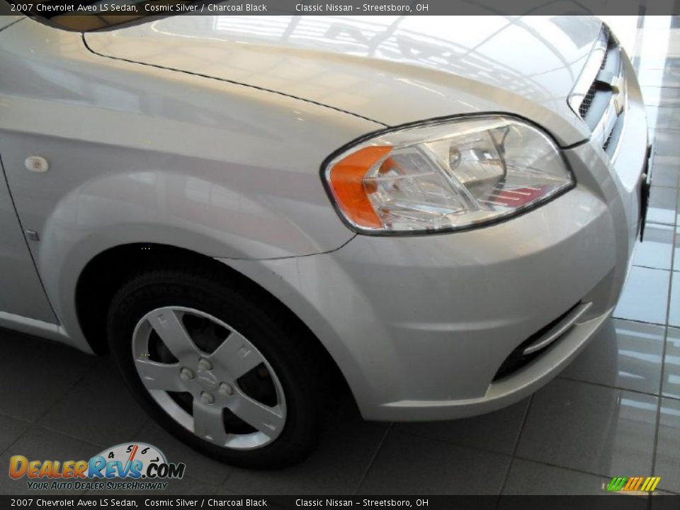2007 Chevrolet Aveo LS Sedan Cosmic Silver / Charcoal Black Photo #9