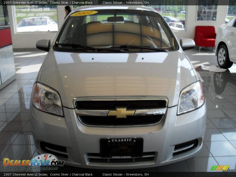 2007 Chevrolet Aveo LS Sedan Cosmic Silver / Charcoal Black Photo #10