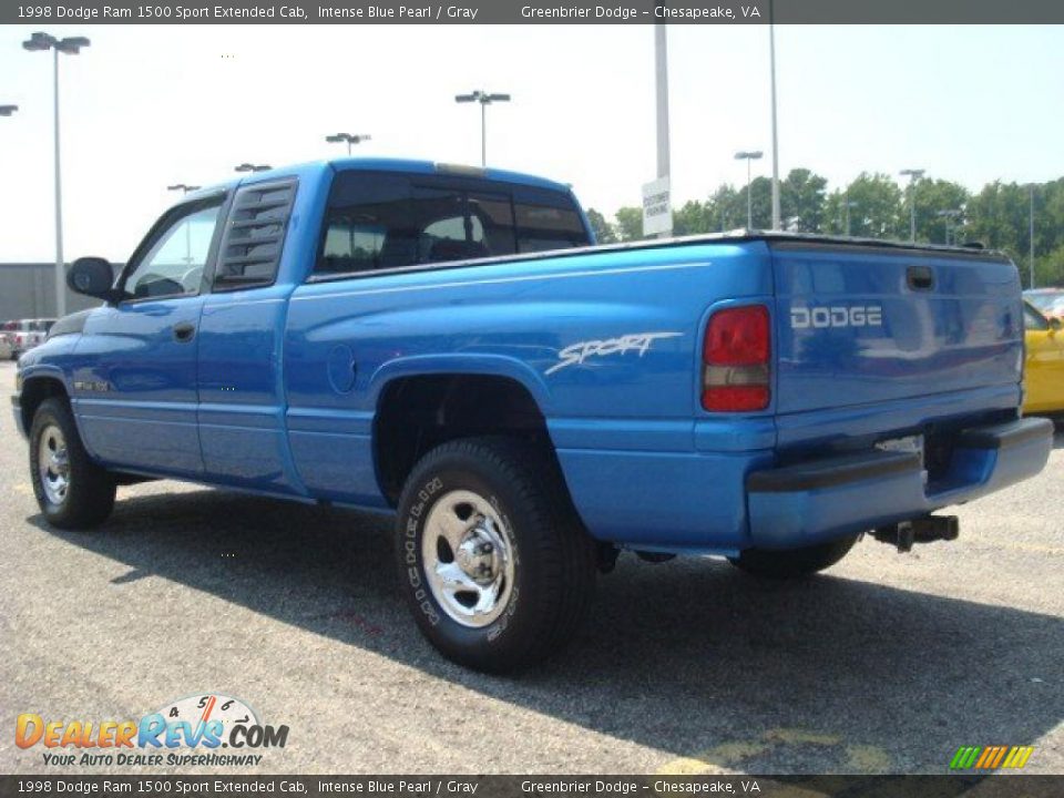 1998 Dodge Ram 1500 Sport Extended Cab Intense Blue Pearl / Gray Photo #4