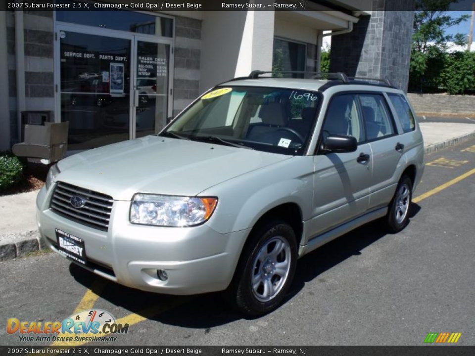 2007 Subaru Forester 2.5 X Champagne Gold Opal / Desert Beige Photo #1