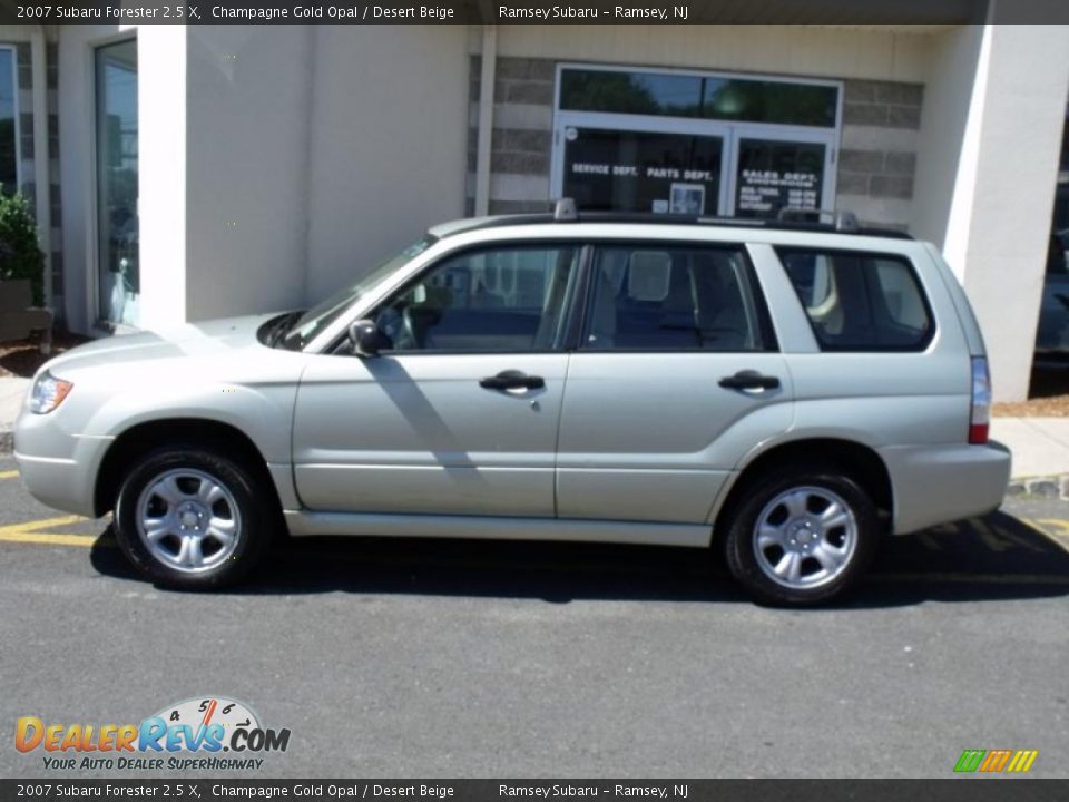 2007 Subaru Forester 2.5 X Champagne Gold Opal / Desert Beige Photo #3