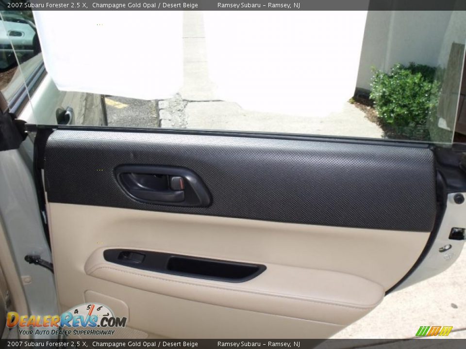 2007 Subaru Forester 2.5 X Champagne Gold Opal / Desert Beige Photo #16