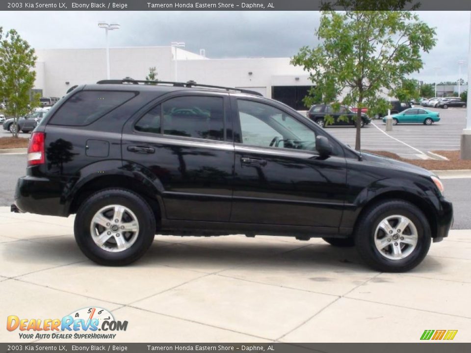 2003 Kia Sorento LX Ebony Black / Beige Photo #5
