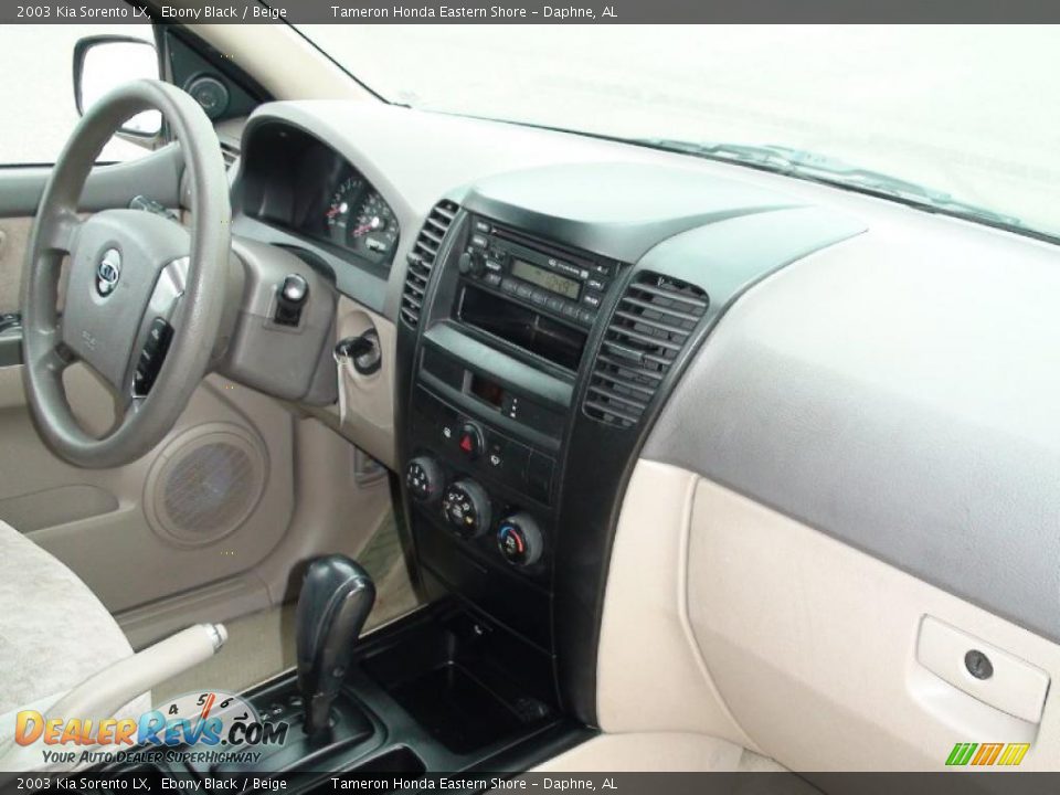2003 Kia Sorento LX Ebony Black / Beige Photo #34