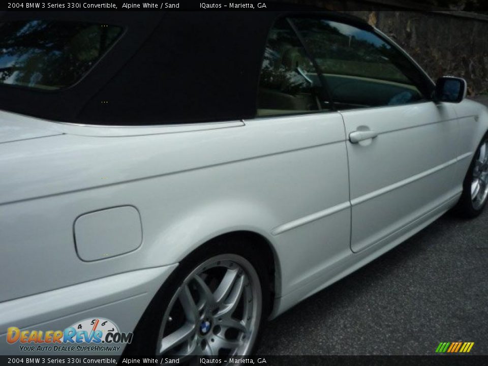2004 BMW 3 Series 330i Convertible Alpine White / Sand Photo #18