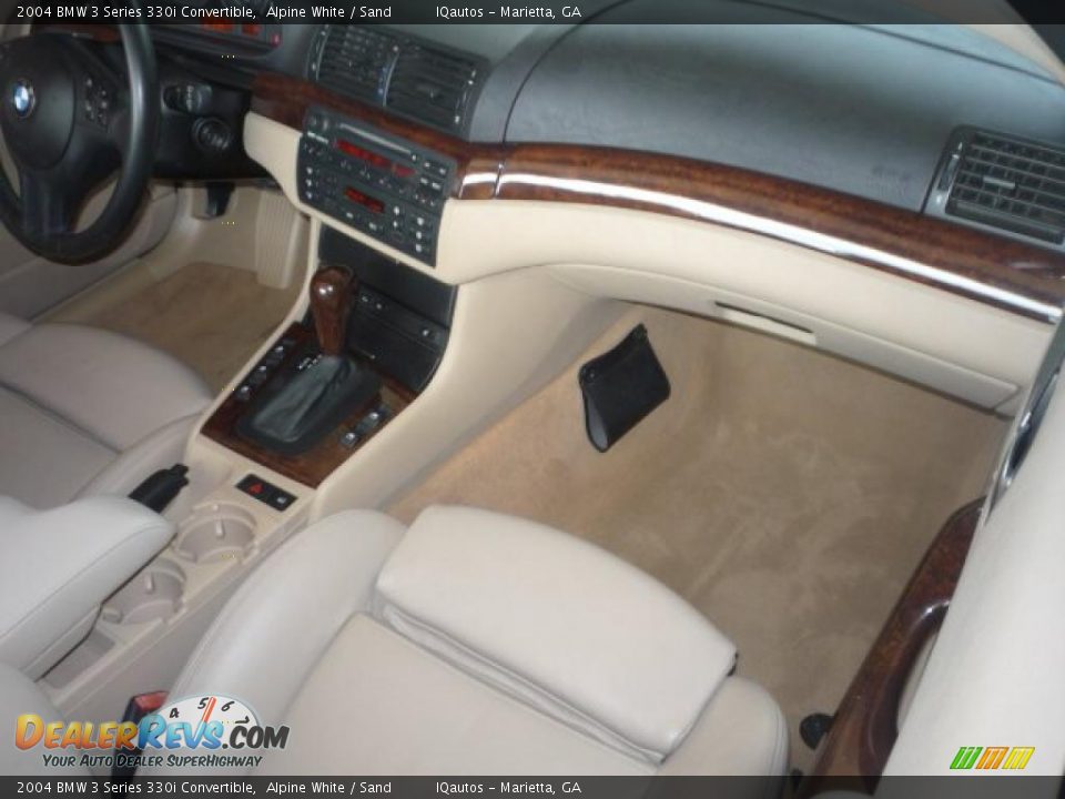 2004 BMW 3 Series 330i Convertible Alpine White / Sand Photo #32