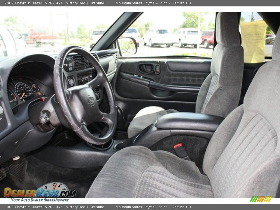 2002 Chevrolet Blazer LS ZR2 4x4 Victory Red / Graphite Photo #9