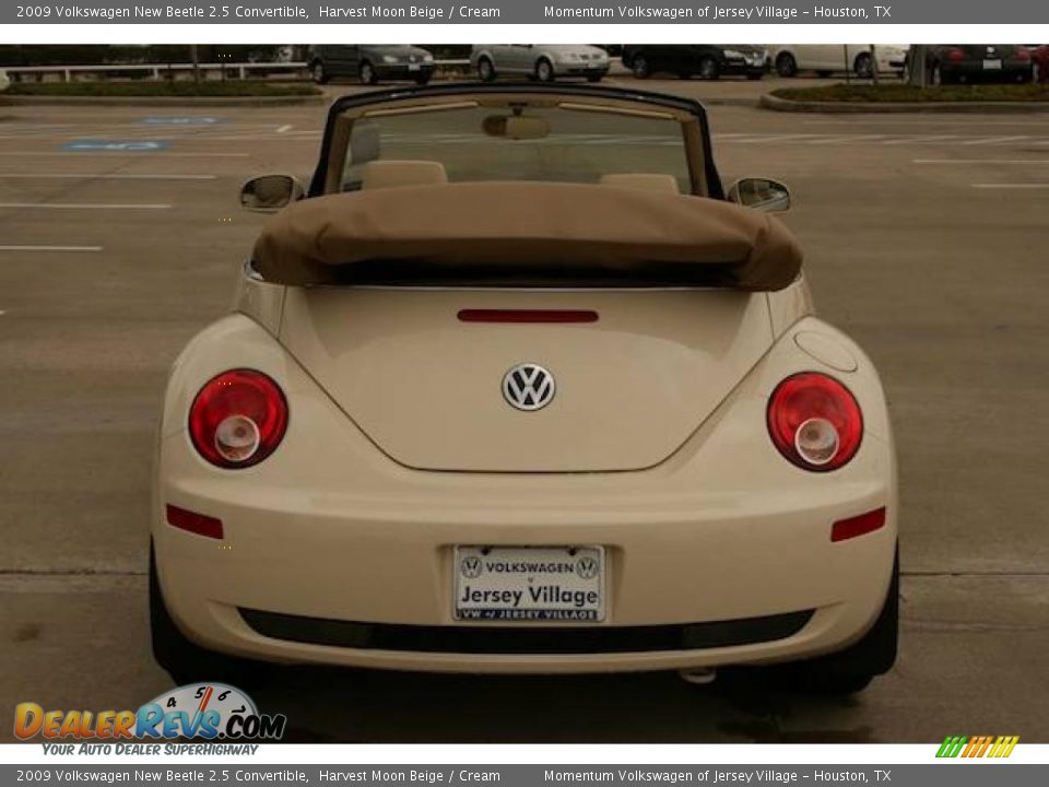 2009 Volkswagen New Beetle 2.5 Convertible Harvest Moon Beige / Cream Photo #15