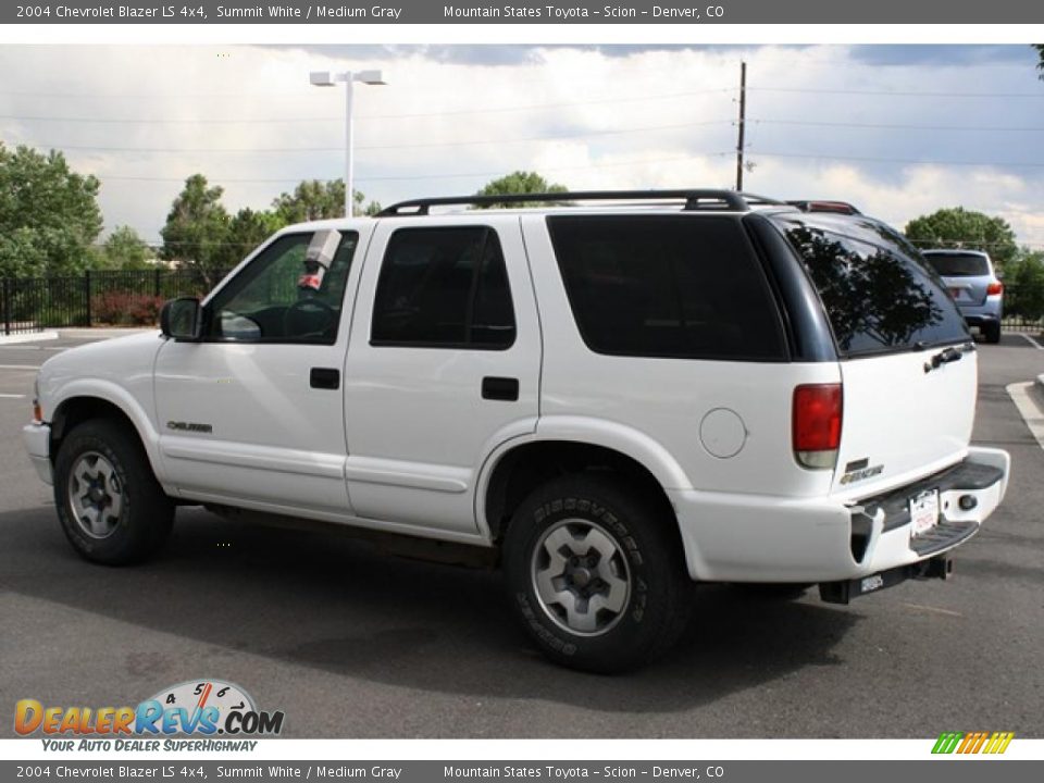 2004 Chevrolet Blazer LS 4x4 Summit White / Medium Gray Photo #4