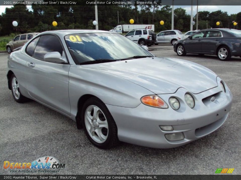 2001 Hyundai Tiburon Super Silver / Black/Gray Photo #10