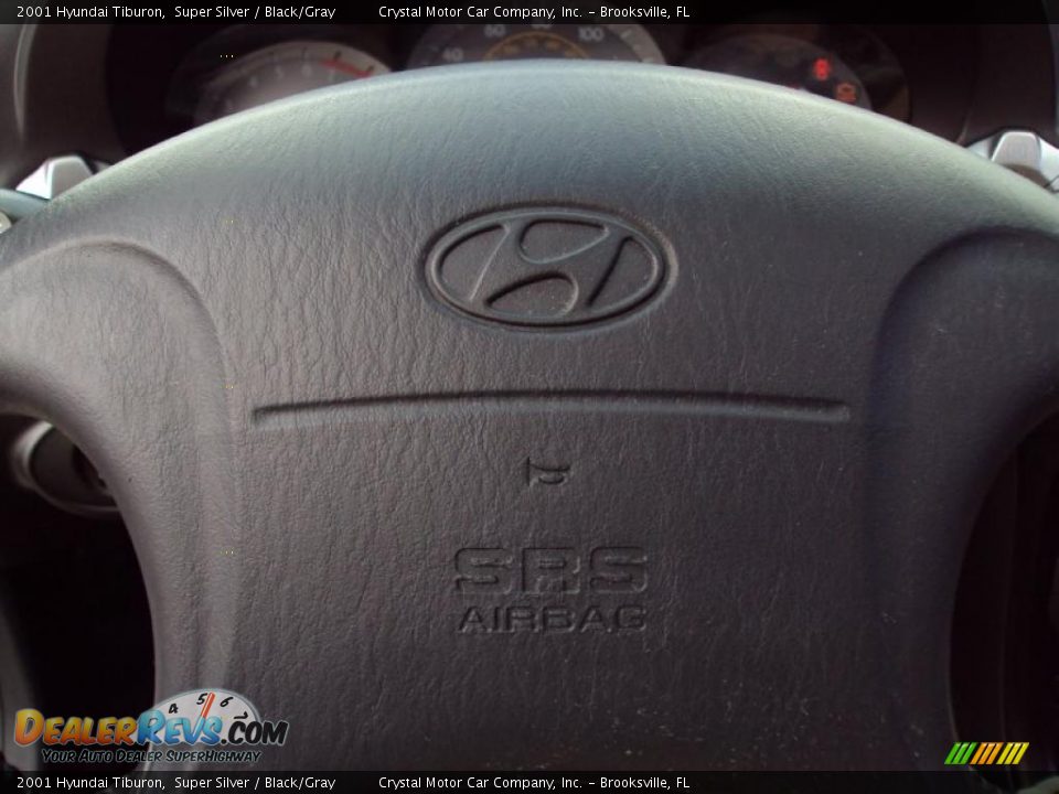 2001 Hyundai Tiburon Super Silver / Black/Gray Photo #21