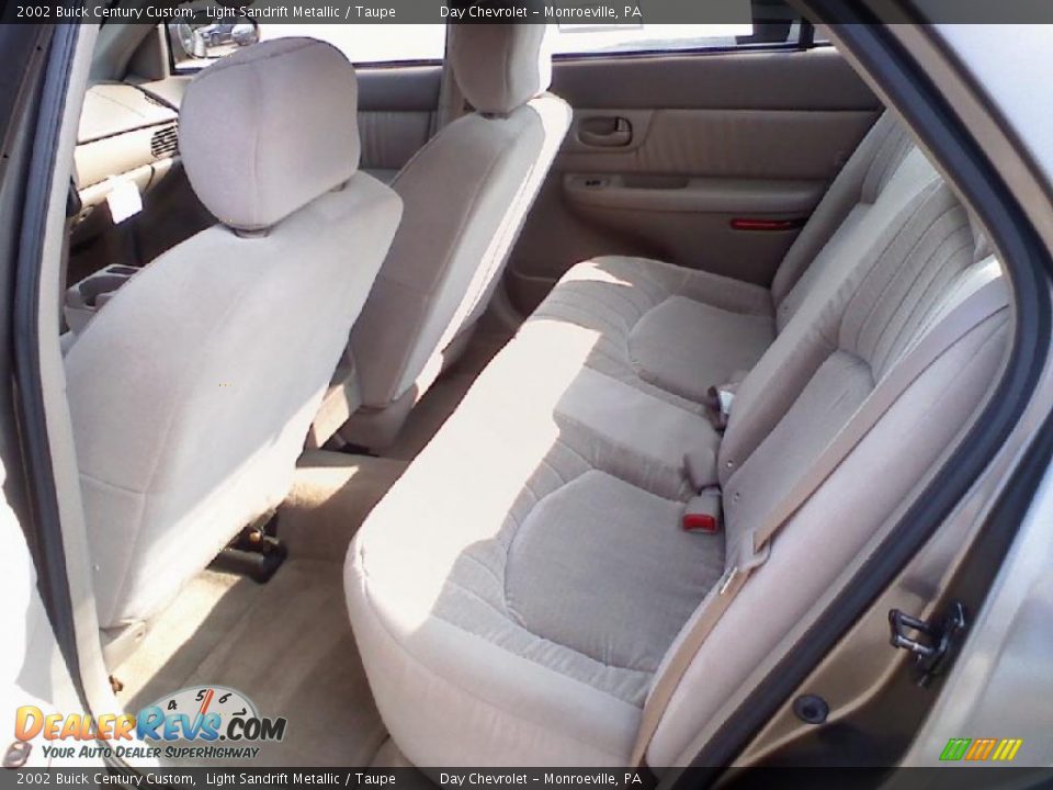 2002 Buick Century Custom Light Sandrift Metallic / Taupe Photo #6