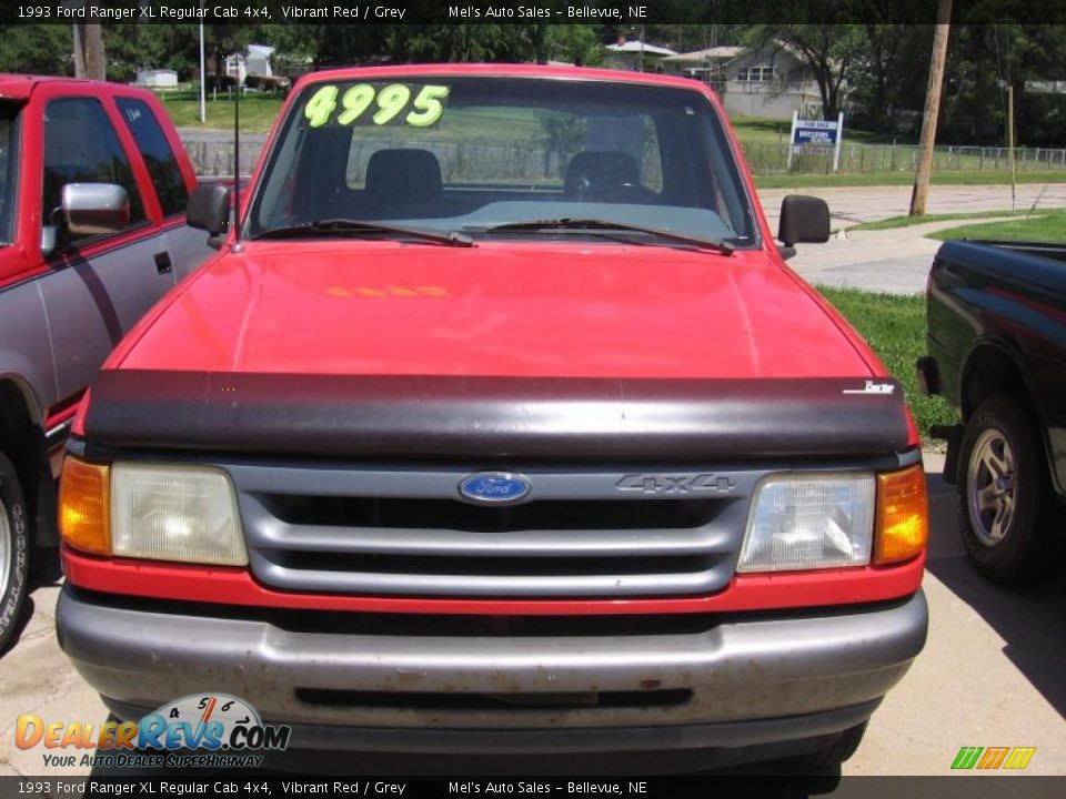 1993 Ford Ranger XL Regular Cab 4x4 Vibrant Red / Grey Photo #1