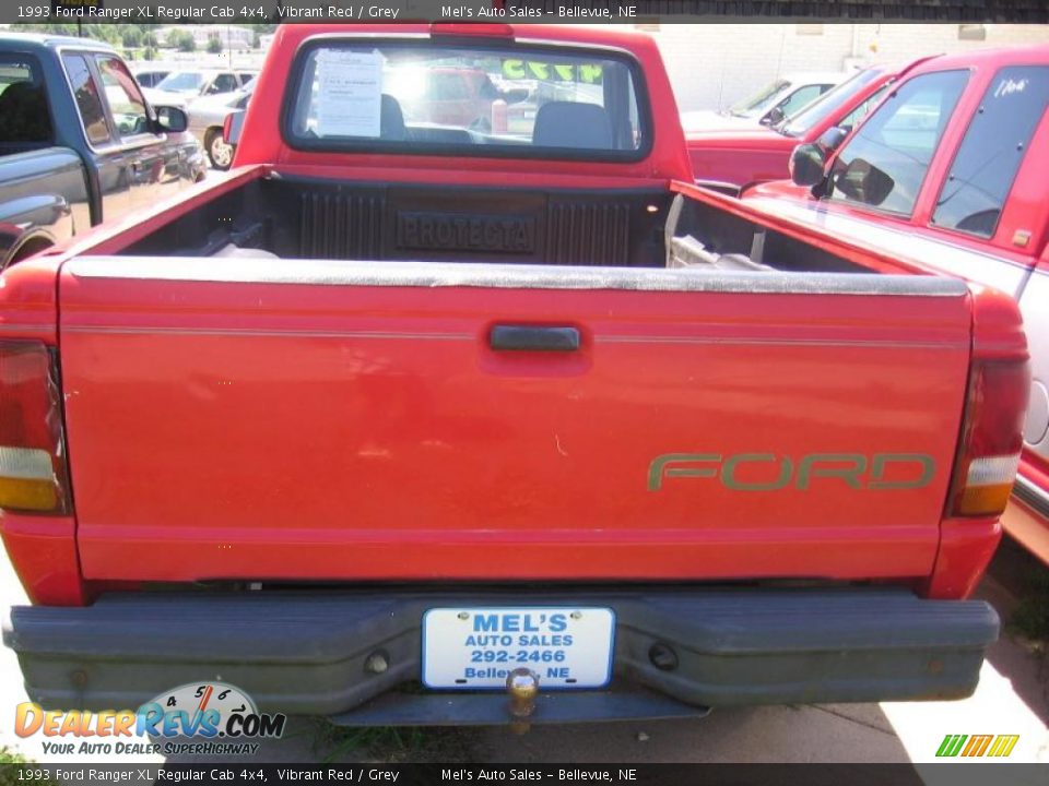 1993 Ford Ranger XL Regular Cab 4x4 Vibrant Red / Grey Photo #3