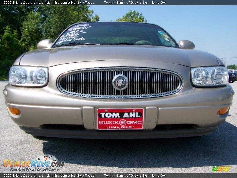 2002 Buick LeSabre Limited Light Bronzemist Metallic / Taupe Photo #3