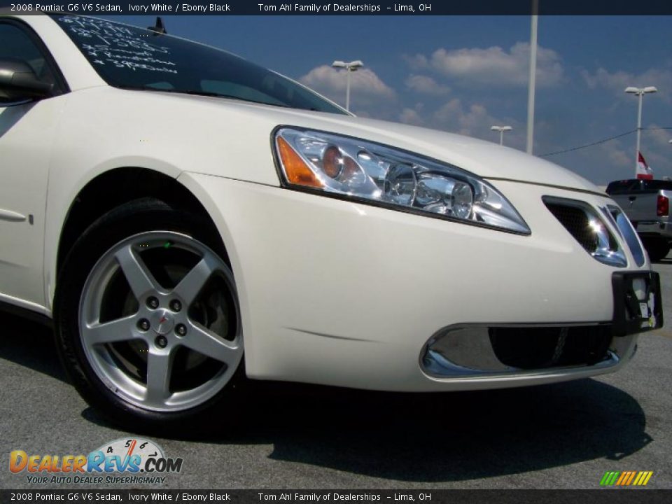 2008 Pontiac G6 V6 Sedan Ivory White / Ebony Black Photo #2