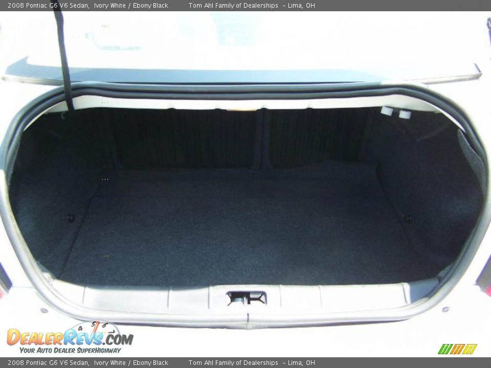 2008 Pontiac G6 V6 Sedan Ivory White / Ebony Black Photo #11