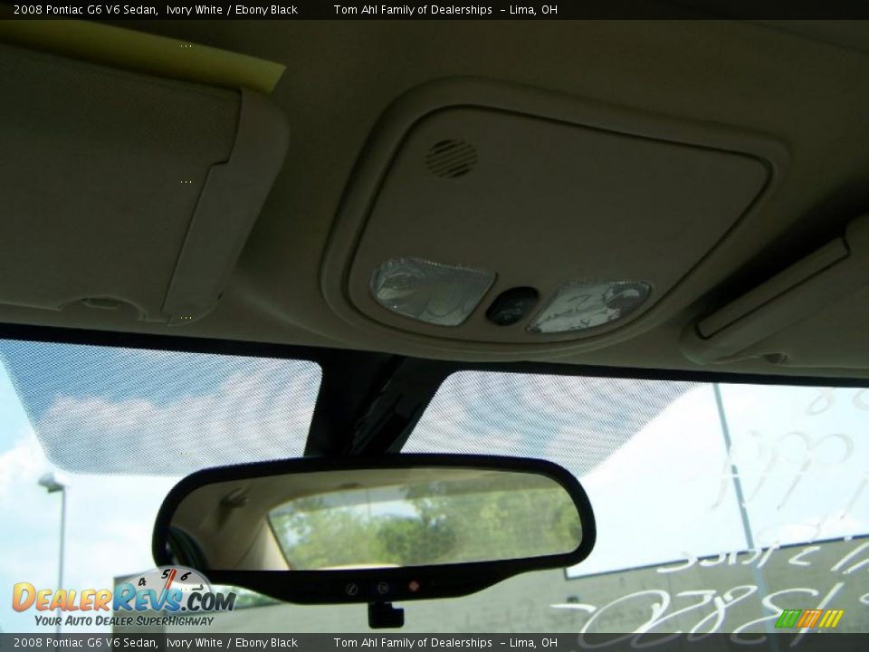 2008 Pontiac G6 V6 Sedan Ivory White / Ebony Black Photo #20