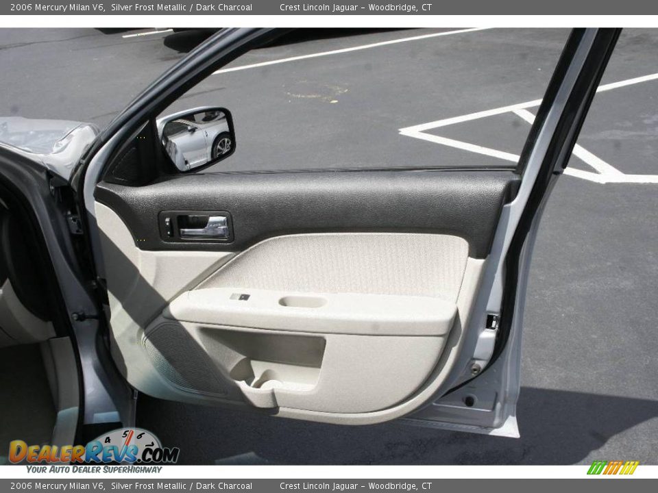2006 Mercury Milan V6 Silver Frost Metallic / Dark Charcoal Photo #10