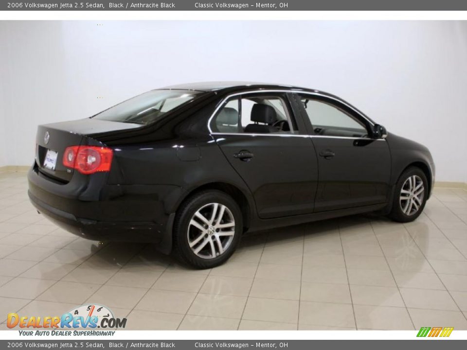 2006 Volkswagen Jetta 2.5 Sedan Black / Anthracite Black Photo #7