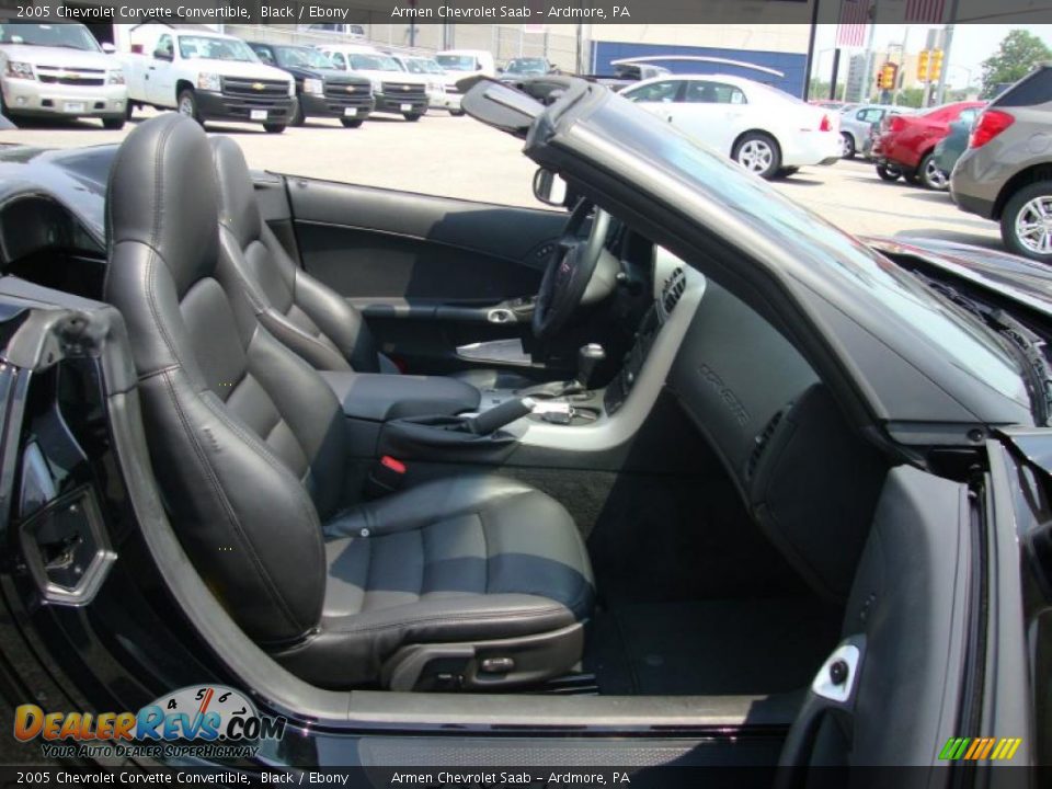 2005 Chevrolet Corvette Convertible Black / Ebony Photo #18