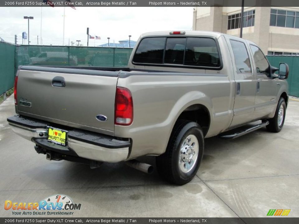 2006 Ford F250 Super Duty XLT Crew Cab Arizona Beige Metallic / Tan Photo #3