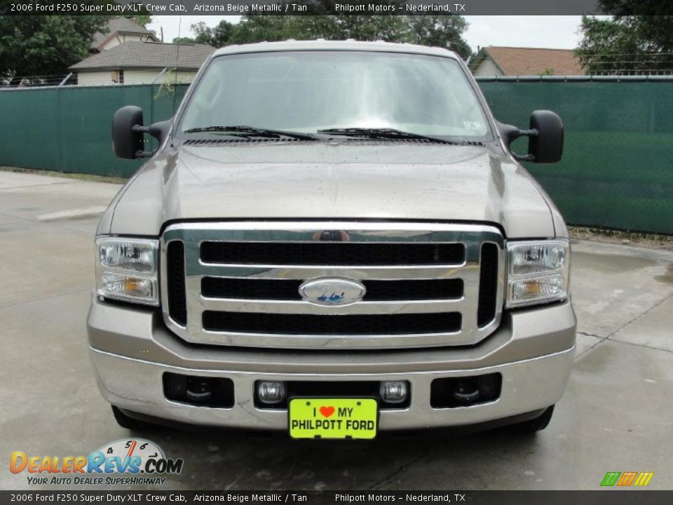 2006 Ford F250 Super Duty XLT Crew Cab Arizona Beige Metallic / Tan Photo #8