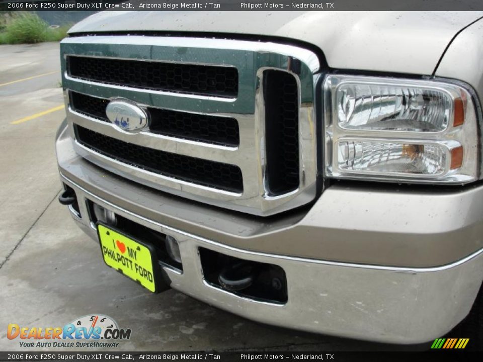 2006 Ford F250 Super Duty XLT Crew Cab Arizona Beige Metallic / Tan Photo #11