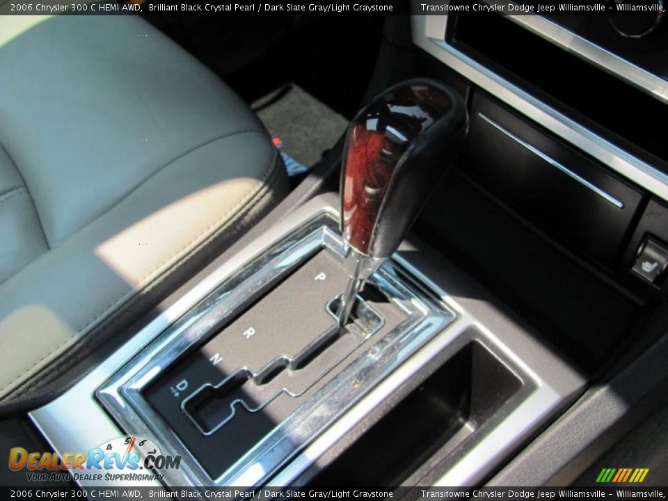 2006 Chrysler 300 C HEMI AWD Brilliant Black Crystal Pearl / Dark Slate Gray/Light Graystone Photo #18