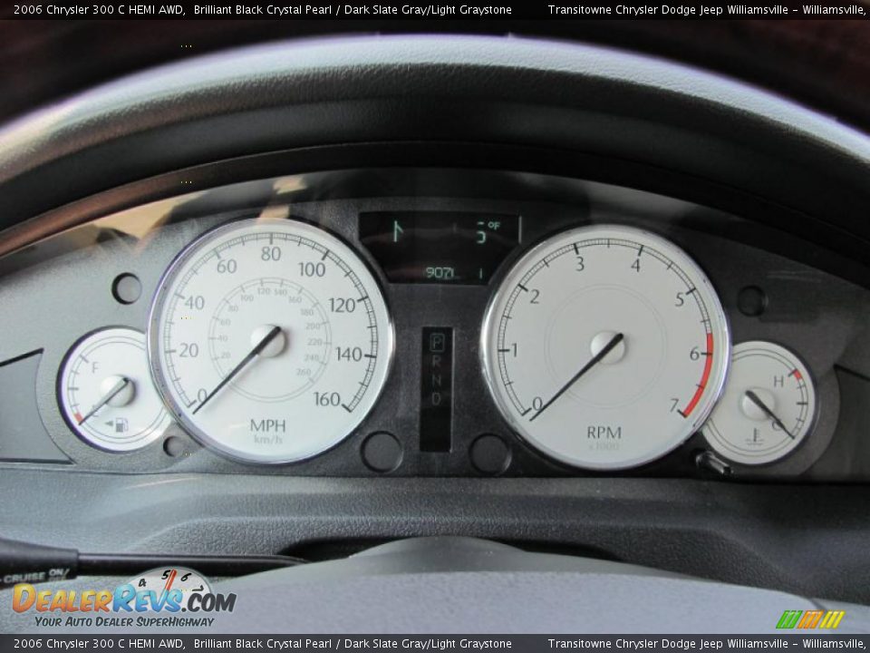 2006 Chrysler 300 C HEMI AWD Brilliant Black Crystal Pearl / Dark Slate Gray/Light Graystone Photo #28