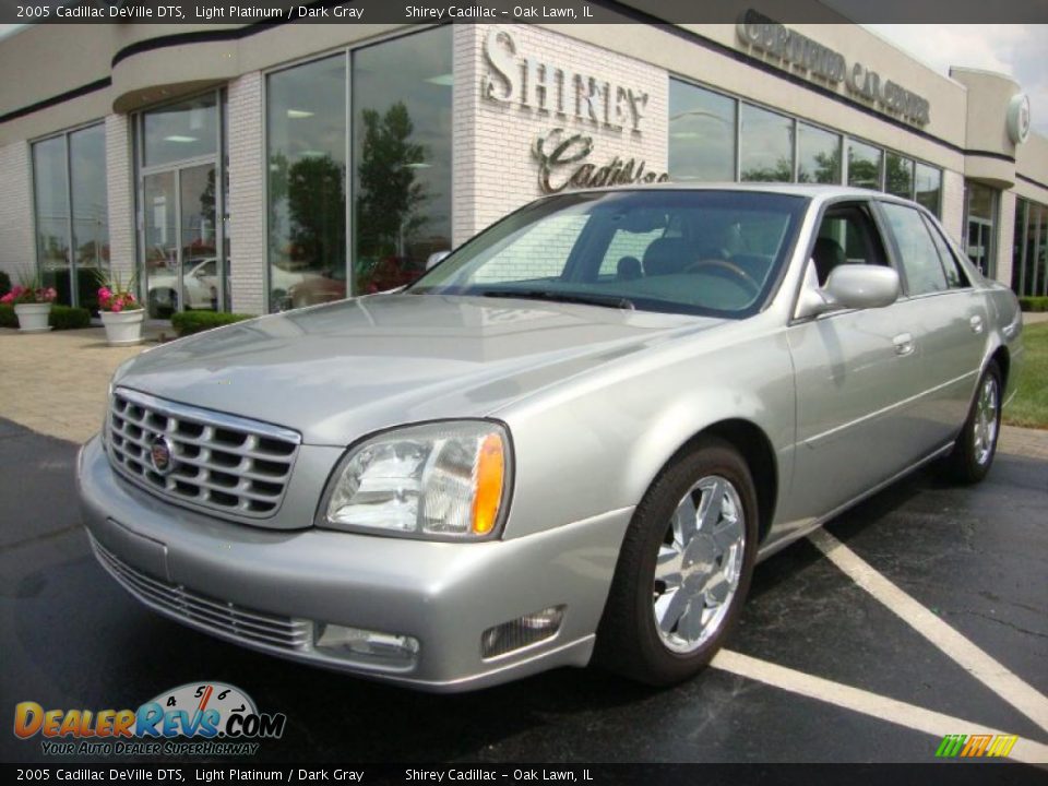 2005 Cadillac DeVille DTS Light Platinum / Dark Gray Photo #1