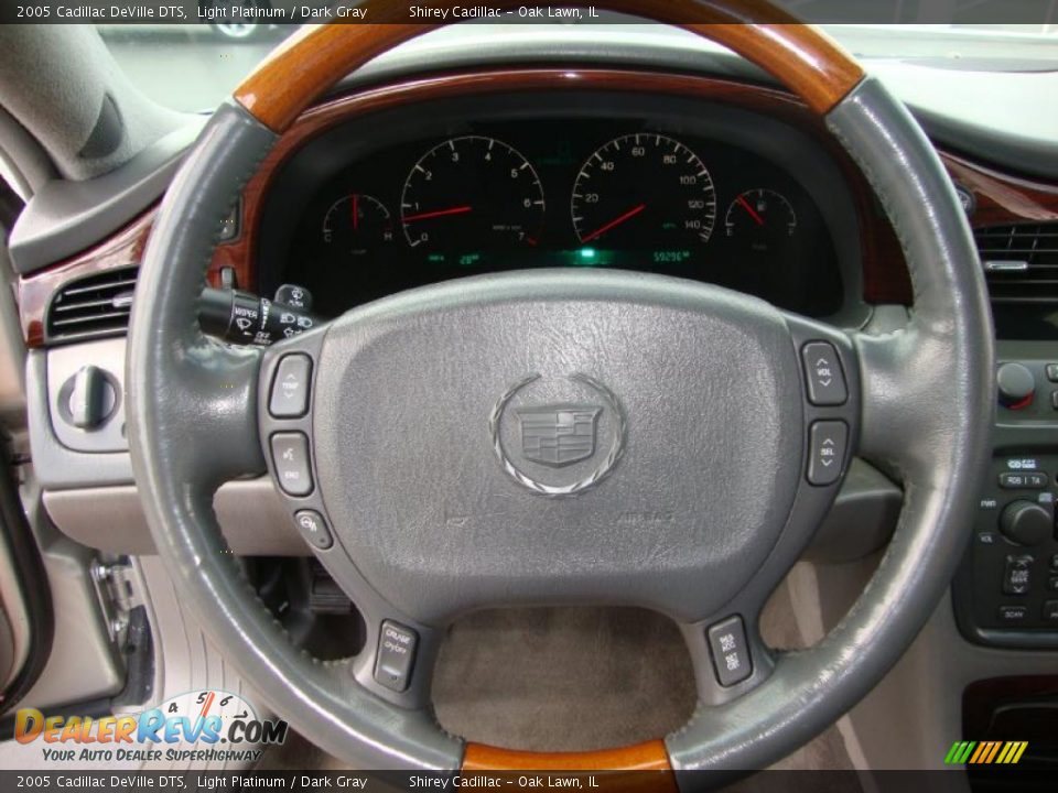2005 Cadillac DeVille DTS Light Platinum / Dark Gray Photo #18